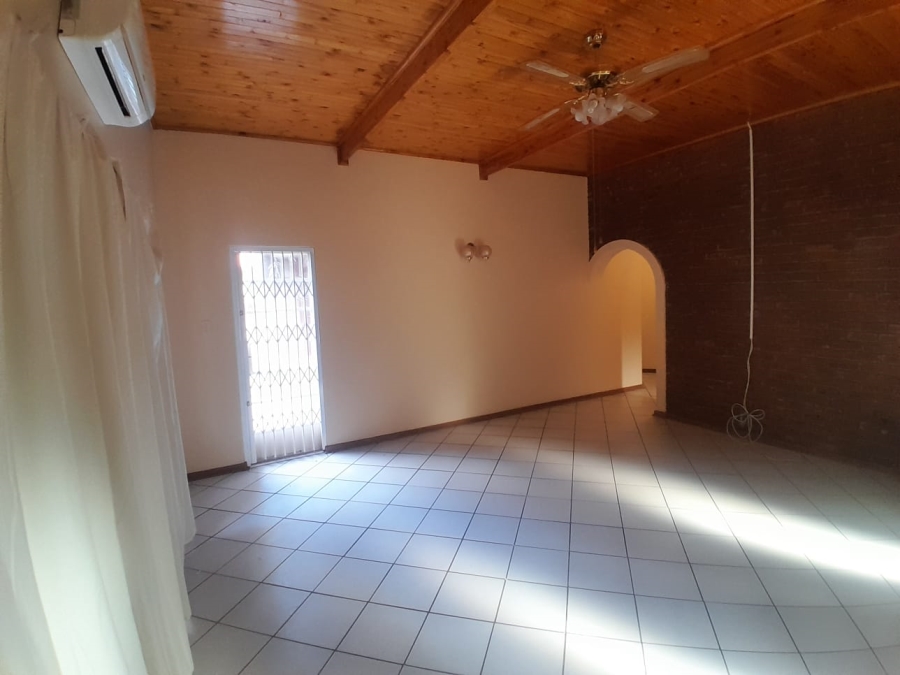 4 Bedroom Property for Sale in Kathu Northern Cape